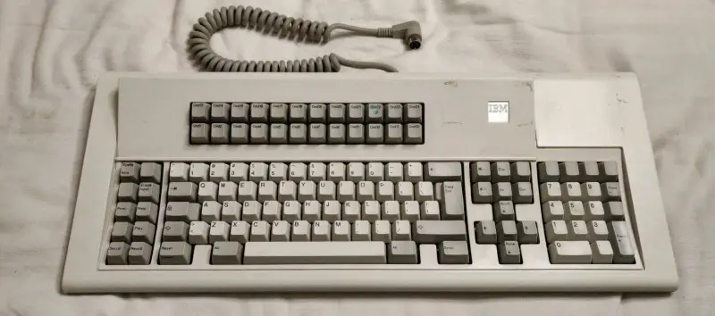 IBM Model M — переживёт вас — фото 5