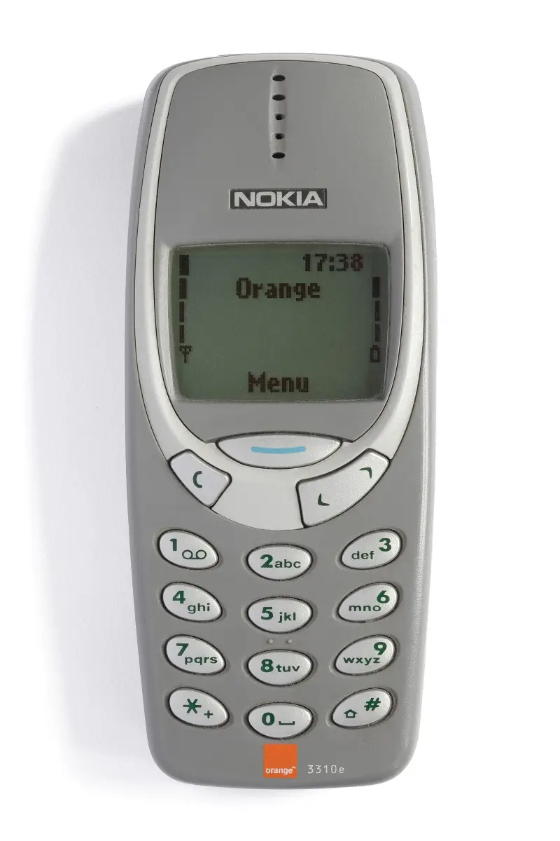 Nokia 3310 неубиваемая
