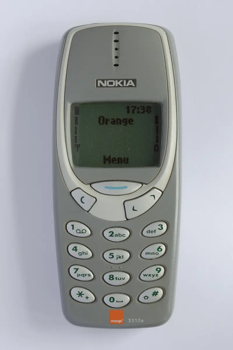 Nokia 3310 неубиваемая — фото 3