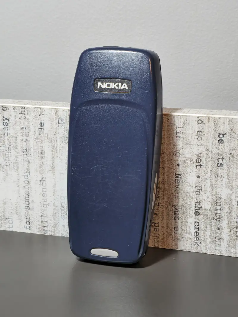 Nokia 3310 неубиваемая — фото 5